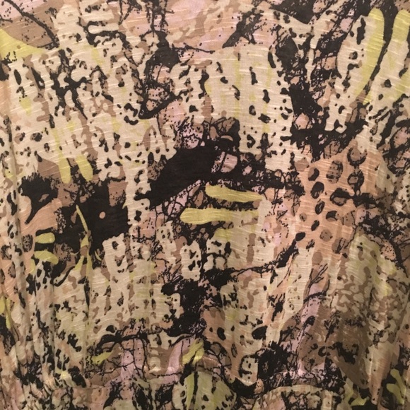 mark. Tunic - Picture 3 of 5